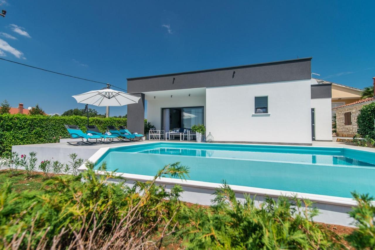 Villa Oleandra Sveti Petar u Sumi Exterior photo