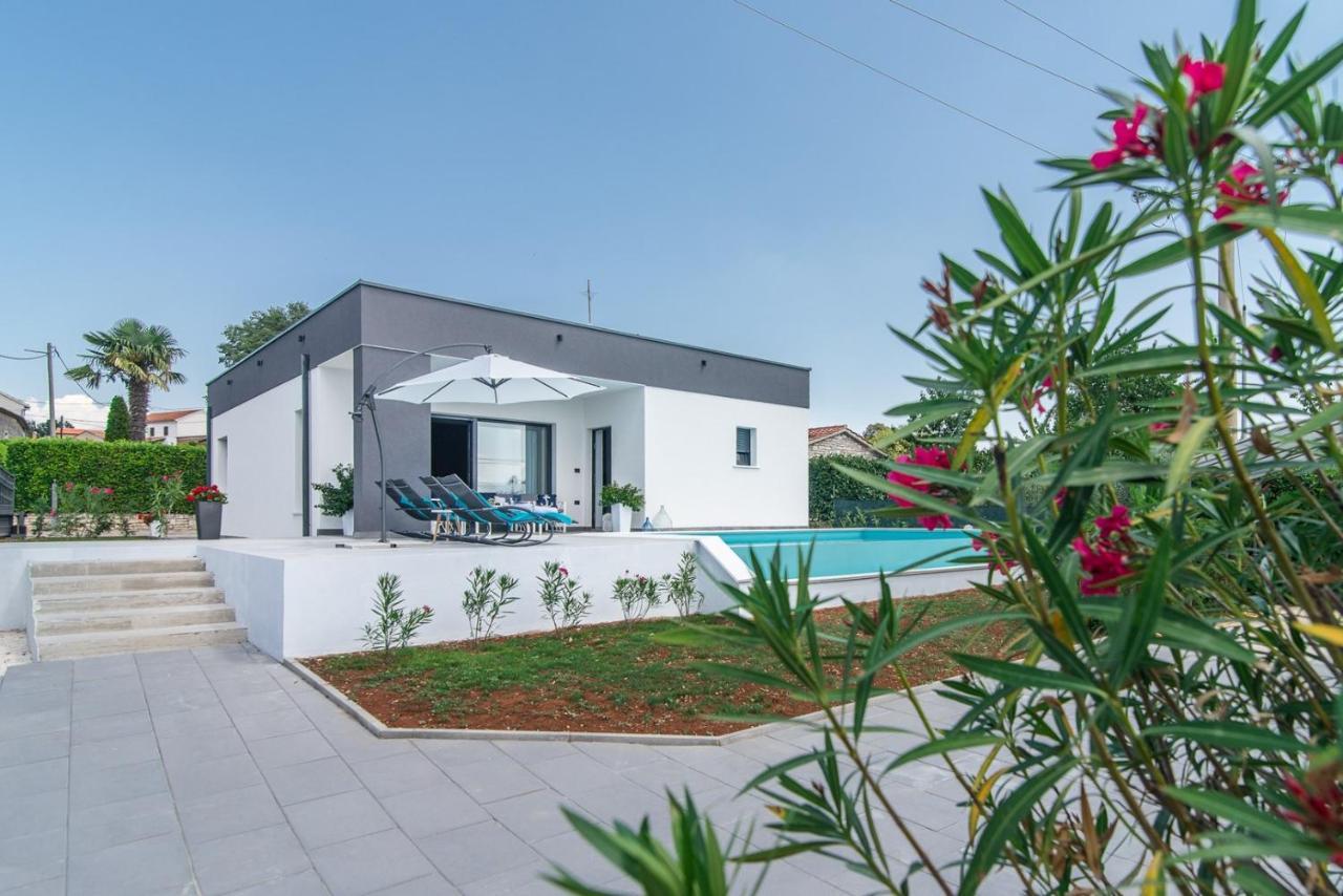 Villa Oleandra Sveti Petar u Sumi Exterior photo